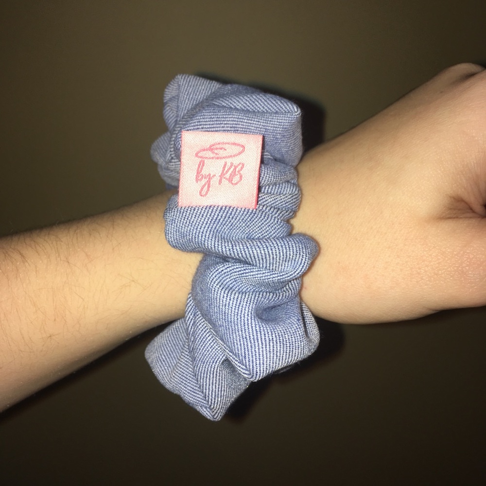 The Mary-Kate- DEW Edit Jean Scrunchie.